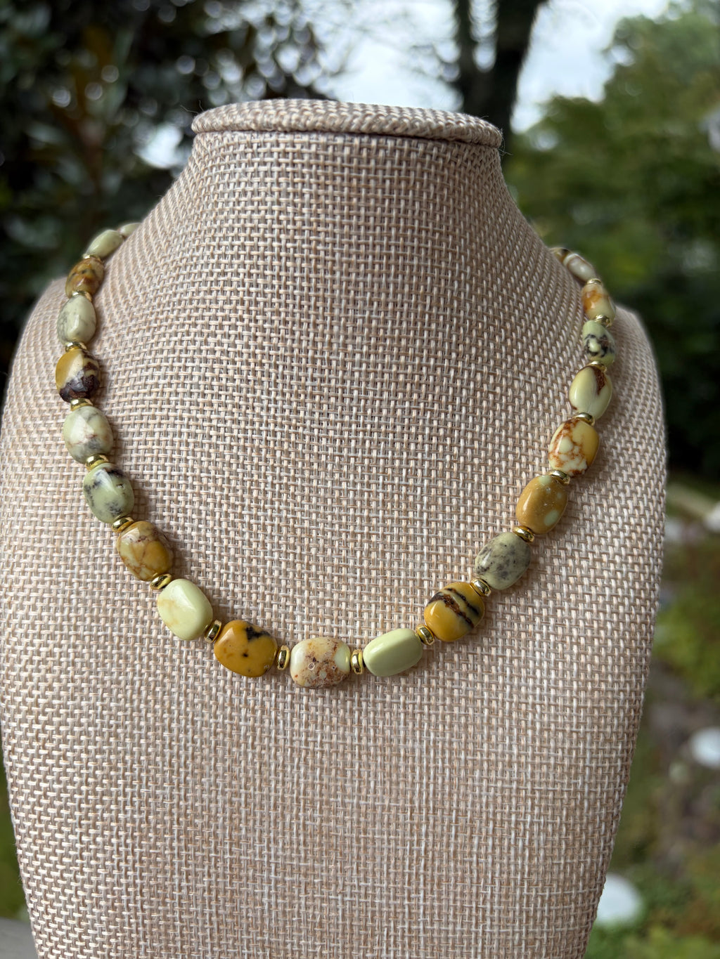 Chrysoprase Flat Rectangular Beads with Gold Spacer